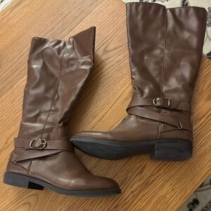 Brown Leather Heeled Boots